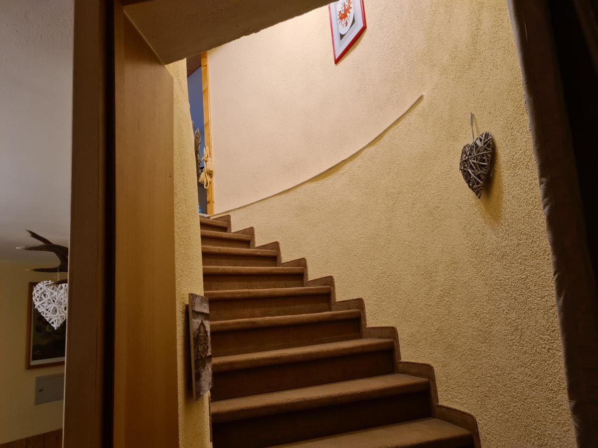 Apartmenthaus Larchenhof Ehrwald Dış mekan fotoğraf