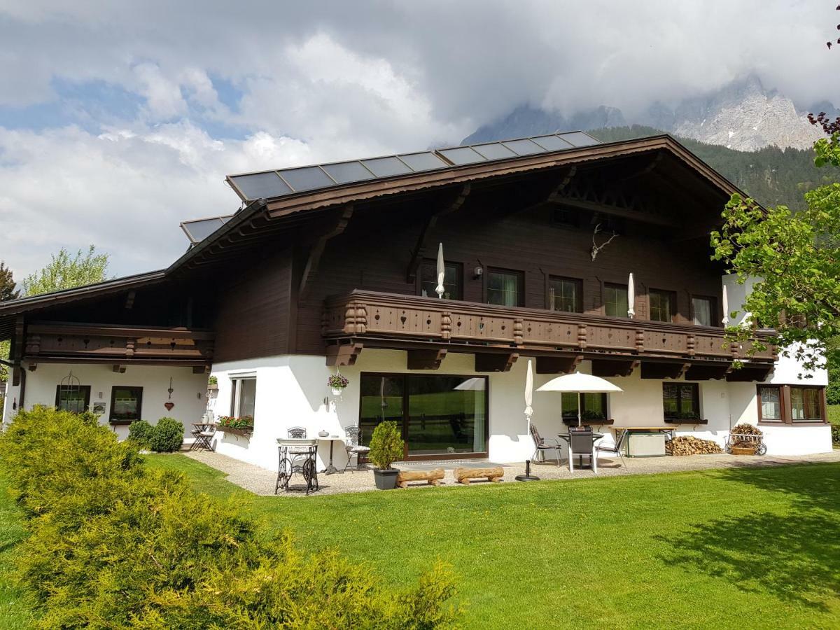 Apartmenthaus Larchenhof Ehrwald Dış mekan fotoğraf