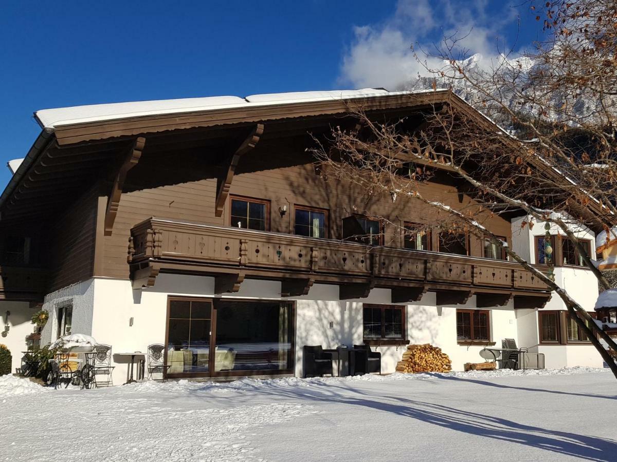 Apartmenthaus Larchenhof Ehrwald Dış mekan fotoğraf
